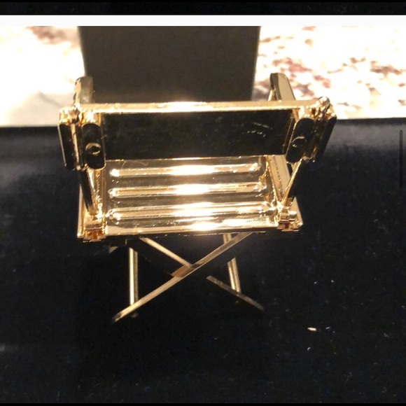 New ambassador gold magnetic paper clip chair - Picture 2 of 16